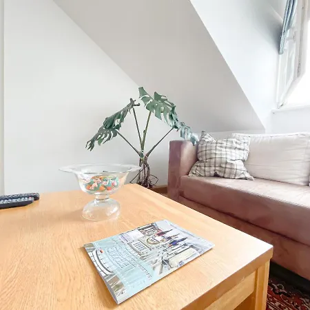 Helle, Moderne Ferienwohnung Nahe Zentrum * Leipzig