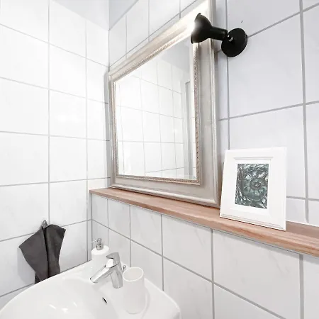 Appartement Helle, Moderne Ferienwohnung Nahe Zentrum